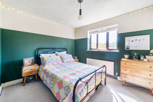 Bedroom- click for photo gallery
